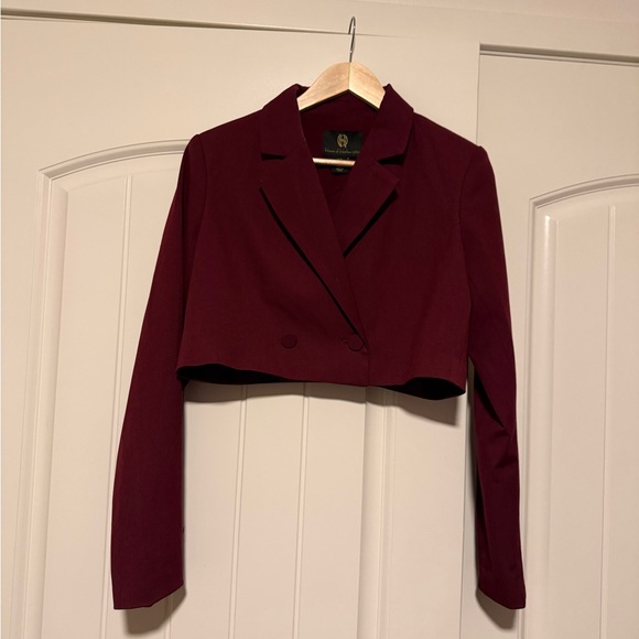 House of Harlow 1960 Burgundy Cropped Blazer - Picture 1 of 6